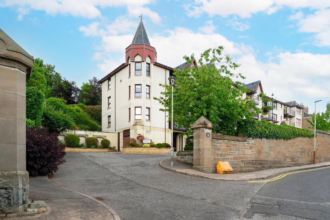 At The Castle Broughty Ferry Exterior foto